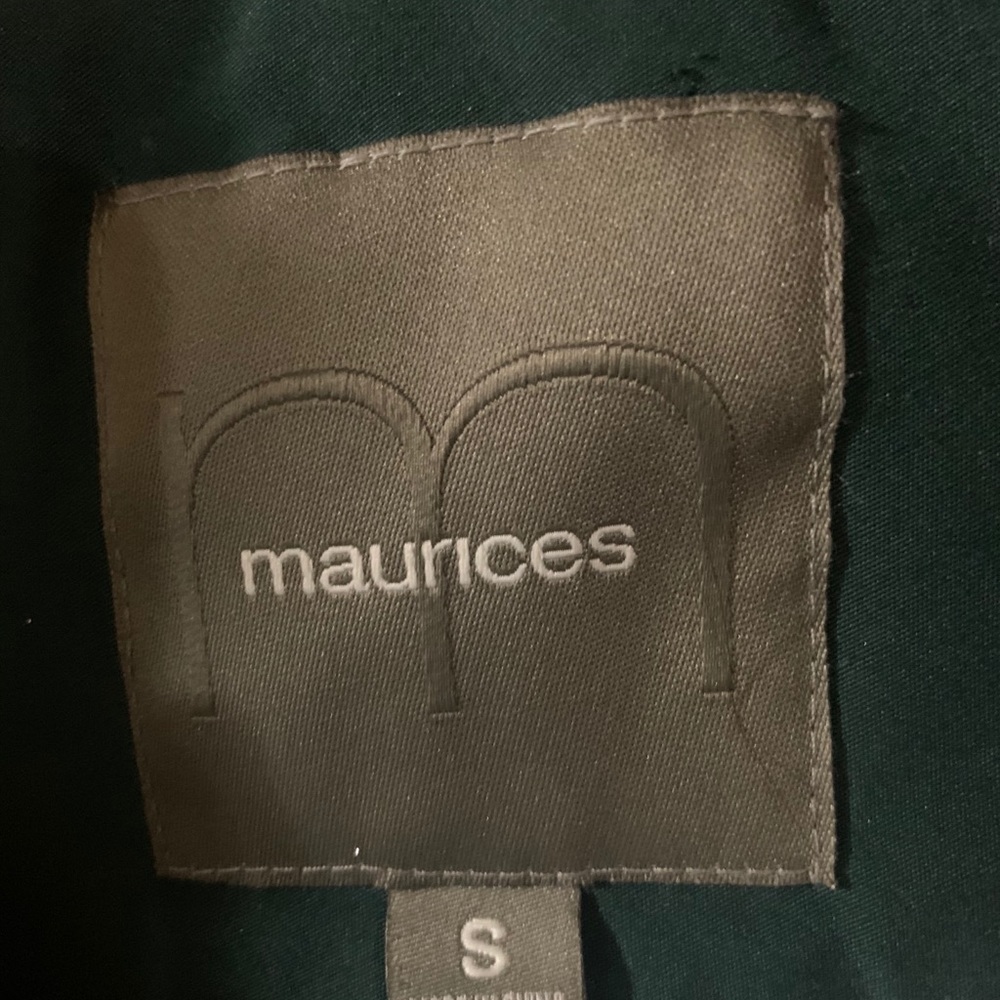 Winter Coat - image 5